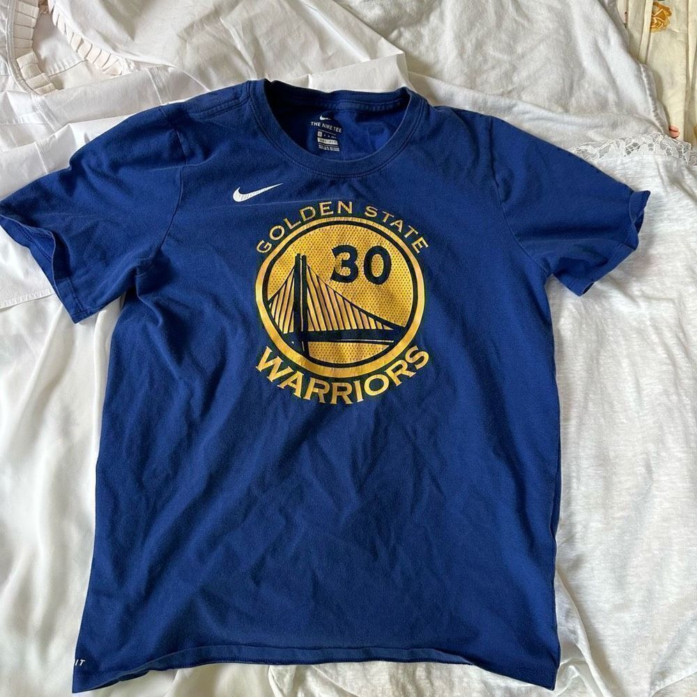 Boys Nike Warriors jersey t-shirt size L
